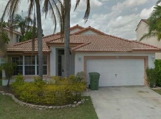 370 SW 181st Way, Pembroke Pines, FL 33029
