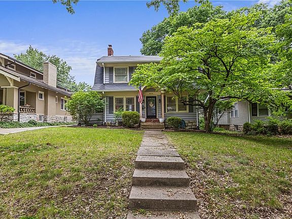 3rd image of 5836 Oak St
