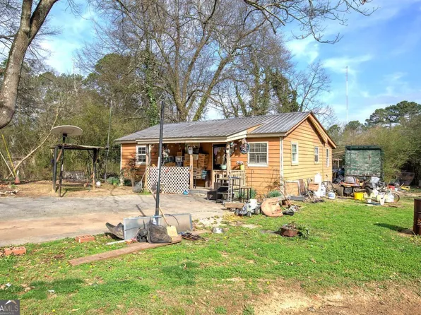 46 Young St, Cartersville, GA 30120