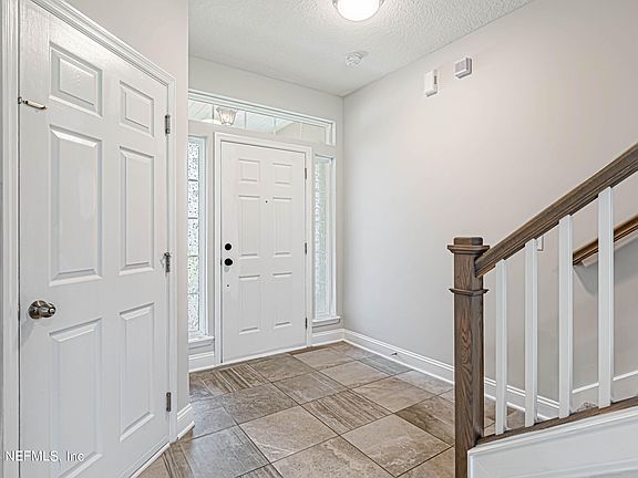 5th image of 147 NELSON Lane