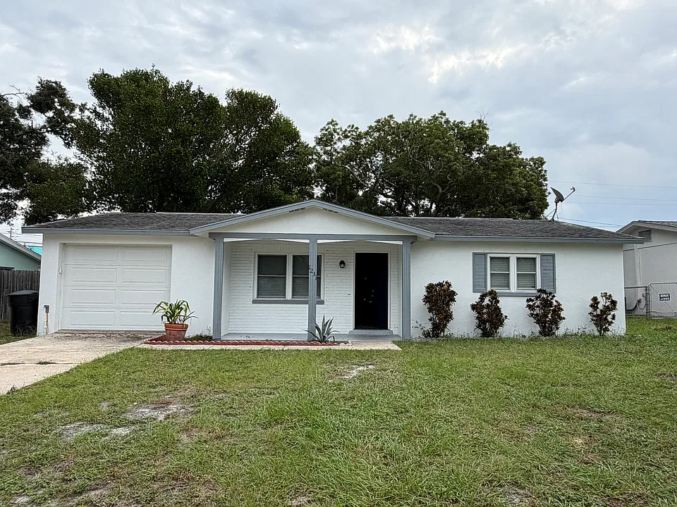 1231 Oakview Ave