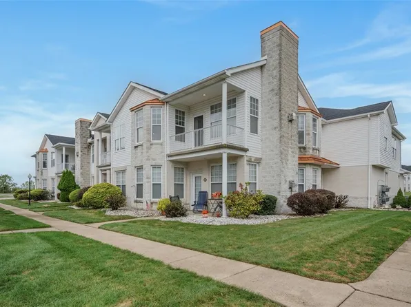 246 Adams Pointe Blvd Unit 1, Mars, PA 16046