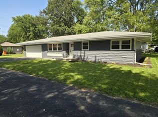 402 N Sims St, Swayzee, IN