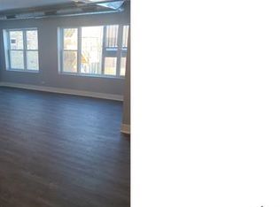 1376 W 79th St #205, Chicago, IL 60620