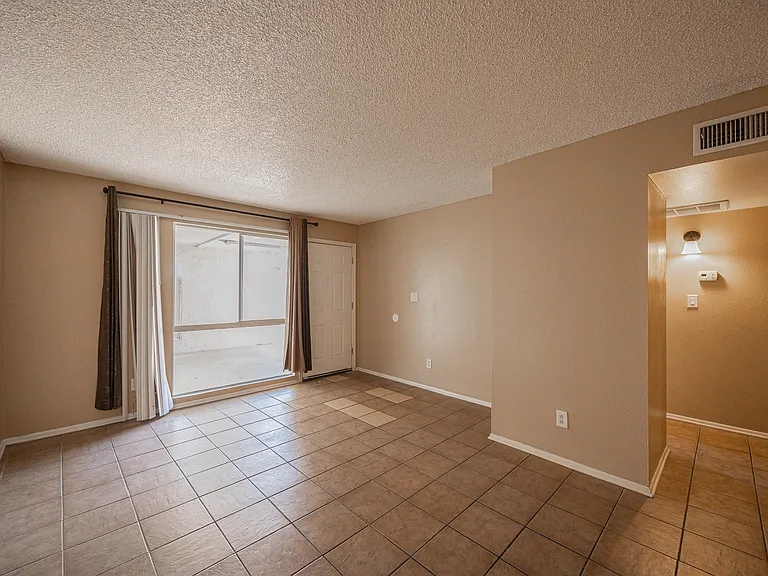 720 S Dobson Rd #10 — Photo 9