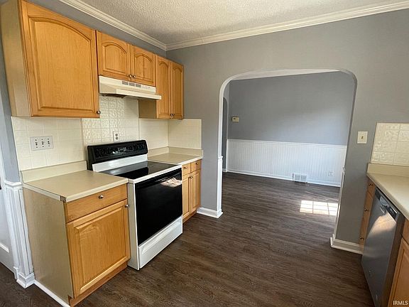 5th image of 4735 Violet Dr
