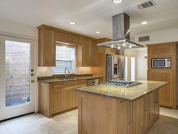 5th image of 4119 Normandy Ave