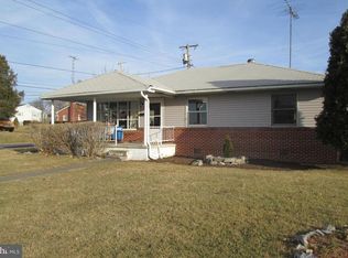 935 Kaufman Ave, Martinsburg, WV 25404