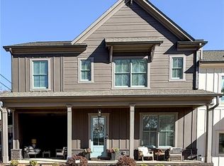 5736 Main St, Flowery Branch, GA 30542