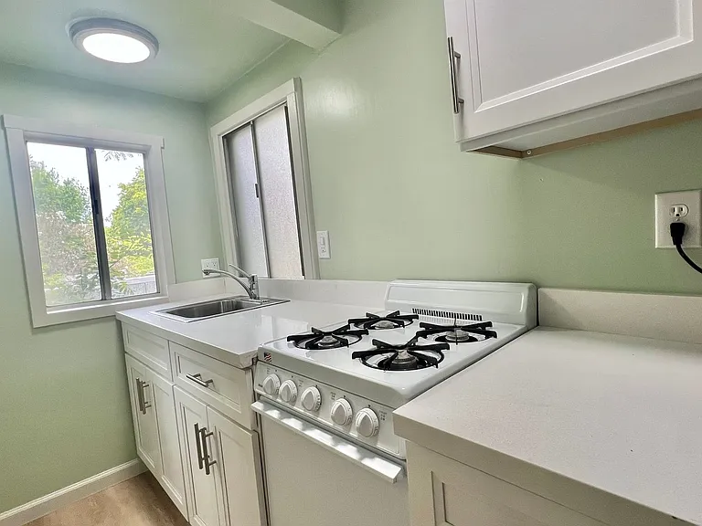 placement-1423Central — Photo 10