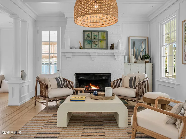 206 Brighton Ave — Photo 8