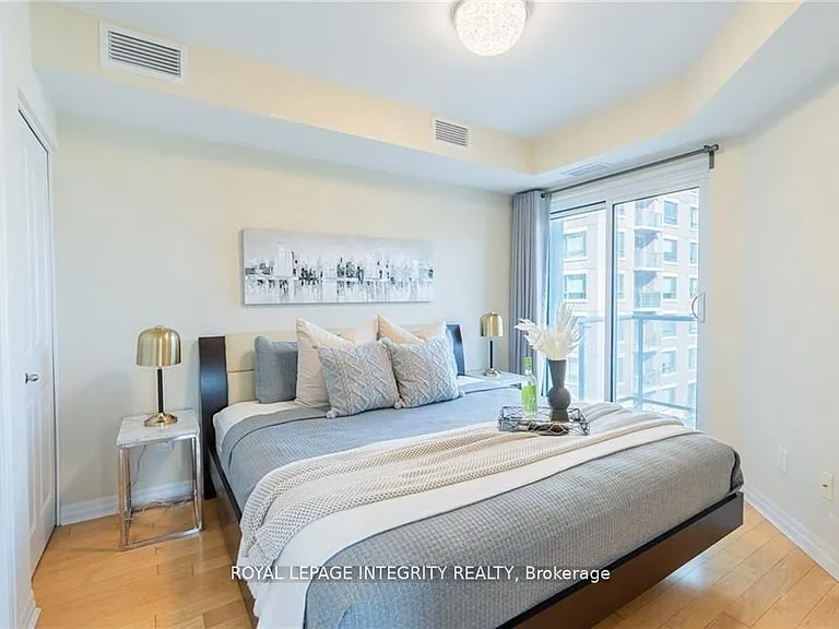 195 Besserer St #701 — Photo 7