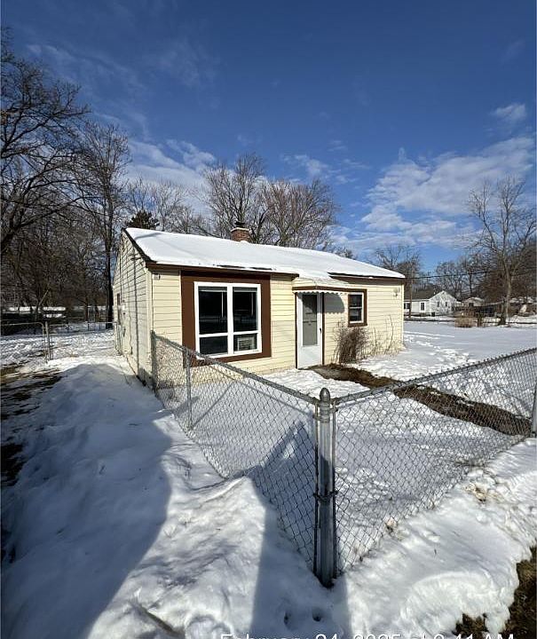1st image of 2172 E Buder Ave