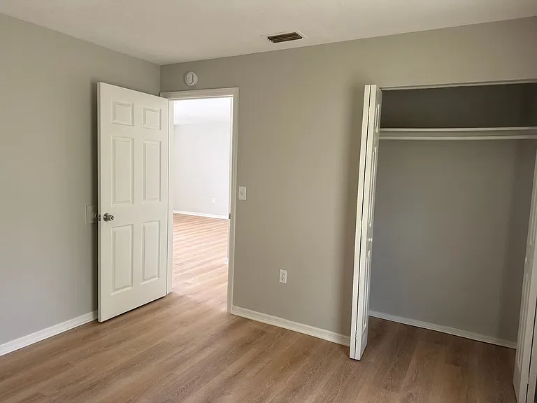 1020 Hagle Park Rd — Photo 15