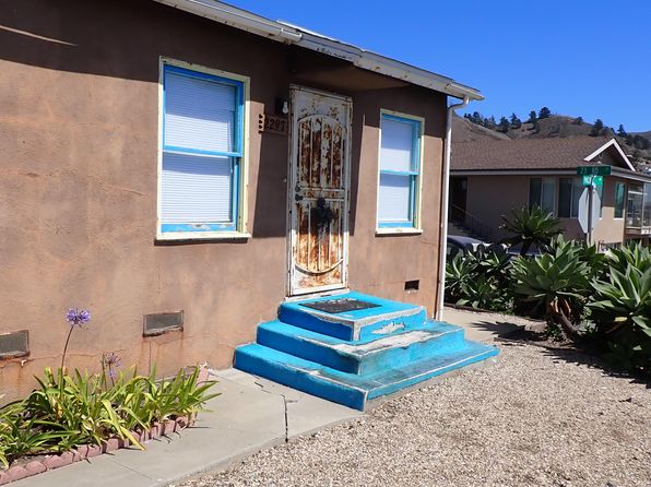 2297 Pacific Ave