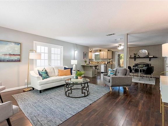 3rd image of 6806 La Salle Dr