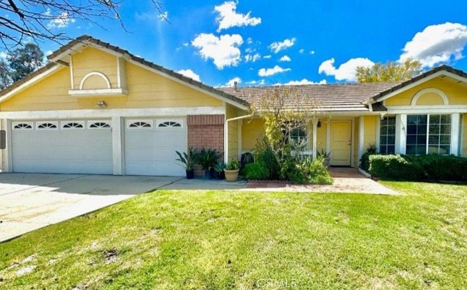 1st image of 10625 Aster Leaf Ln