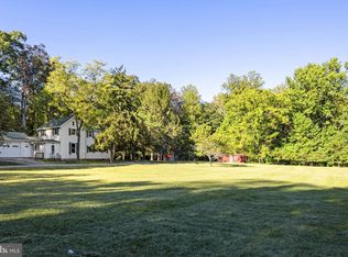 7611 Chestnut Ave, Bowie, MD 20715