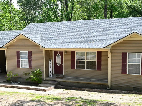 203 Revell Rd, Dyersburg, TN 38024