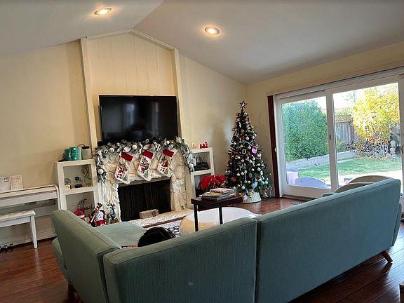 2nd image of 6205 Paso Los Cerritos