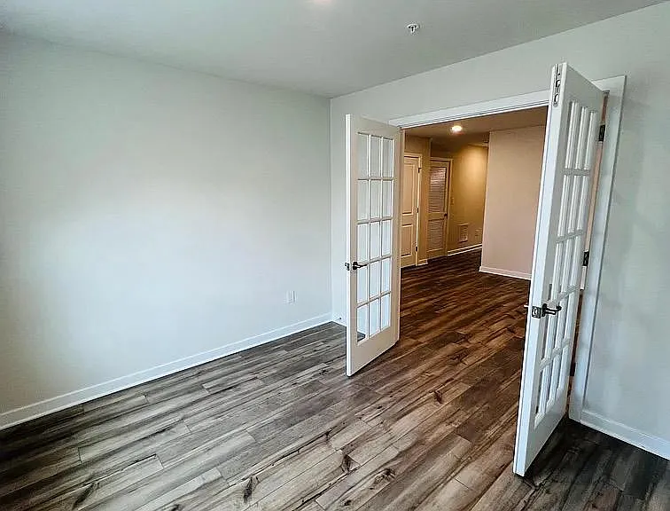 902 Magnolia Ln — Photo 8