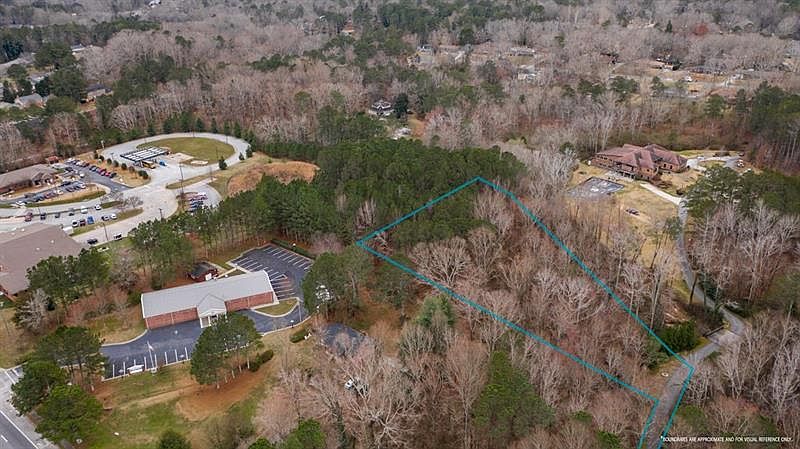 2nd image of 2745 Lenora Church Rd