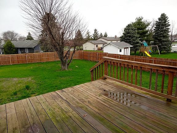 3rd image of 980 Villandry Dr