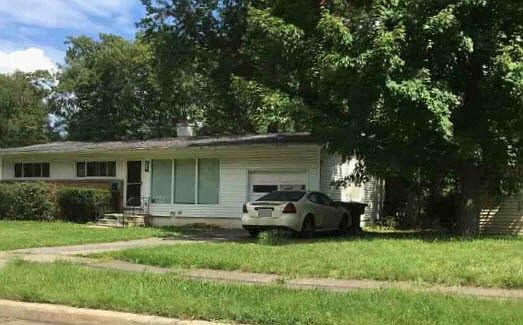 3rd image of 2368 Montgomery Ave NW