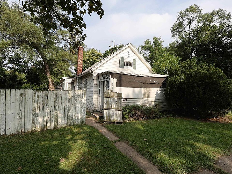 1st image of 747 Blaine Ave