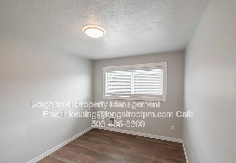 208 5th Ave SE #208 — Photo 32