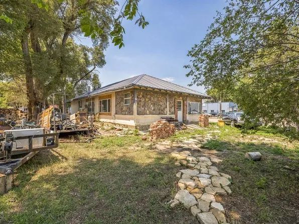 321 1st St, Manzanola, CO 81058
