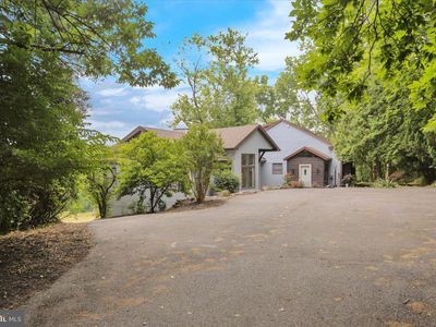 1040 Rick Rd, Reading, PA, 19605