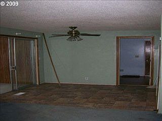 2nd image of 430 SW Laurel St