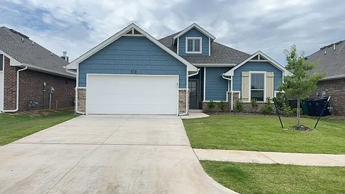 2300 NW 170th St Photo 1