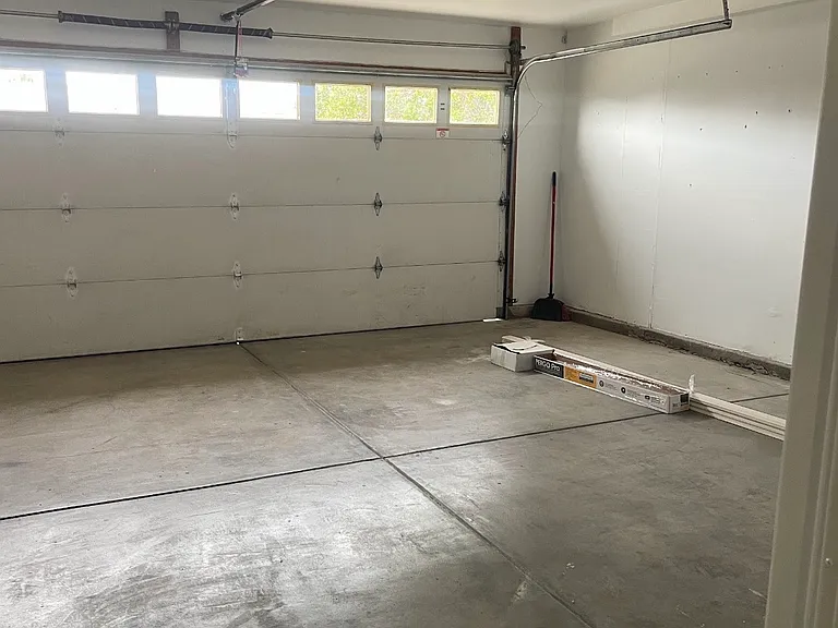680 Sequoia St — Photo 6