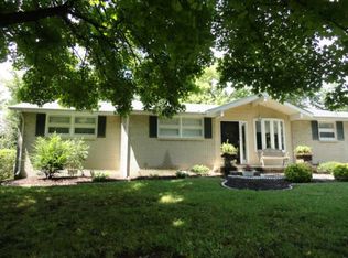 329 Glenpark Dr, Nashville, TN 37217