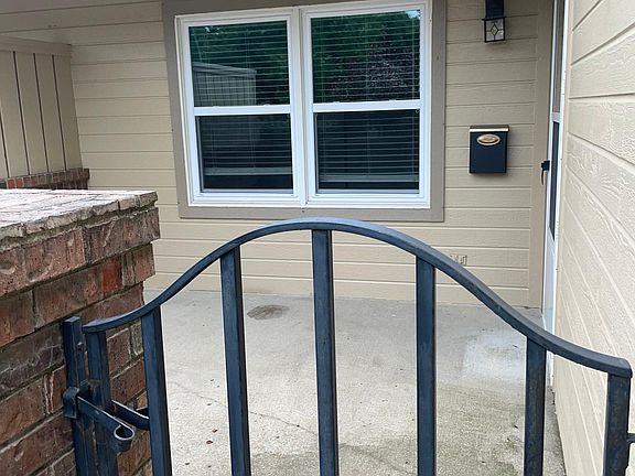 3rd image of 6511 NW Revere Dr