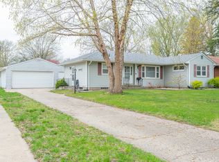 3900 73rd St, Urbandale, IA 50322