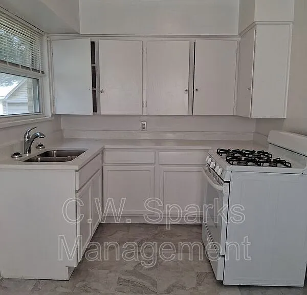 3021 Avon St — Photo 27