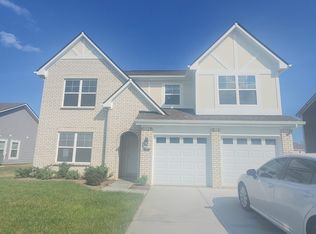 1655 N Sailboat Dr, Greenfield, IN 46140