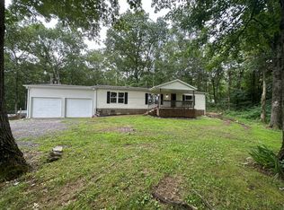 2421 McKnight Rd, Culleoka, TN 38451