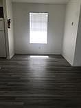 4th image of 520 E Lagrange St #15