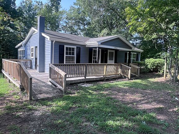 2nd image of 8064 State Highway 65