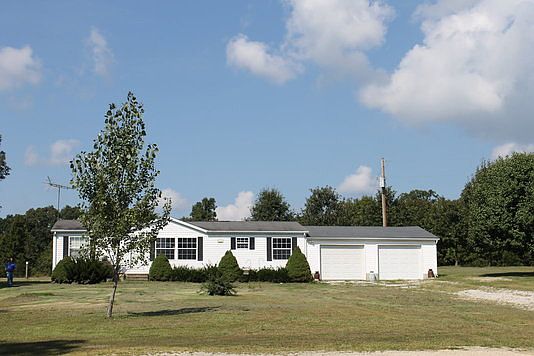 3rd image of 765 County Road 3210