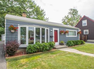 245 N Wisconsin Ave, Villa Park, IL 60181