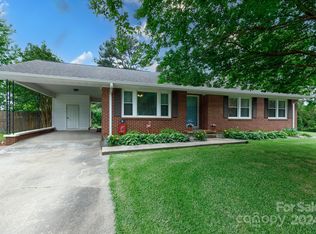 905 Kentwood Dr, Rock Hill, SC 29730