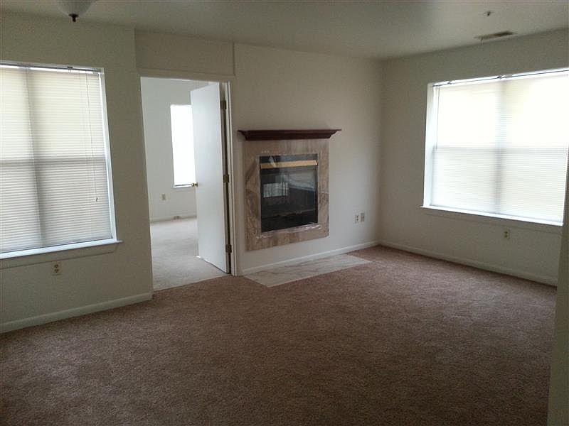 2nd image of 13408 Shady Knoll Dr