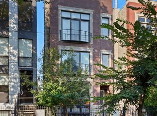 946 N Winchester Ave #1, Chicago, IL 60622