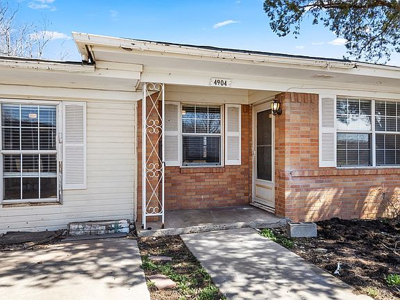 3rd image of 4904 Clover Ave
