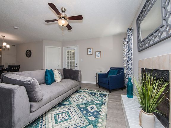 2nd image of 801 Caribe Pl #810